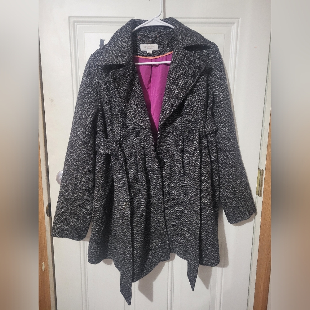 Liz Lange Black and Gray Trench Coat